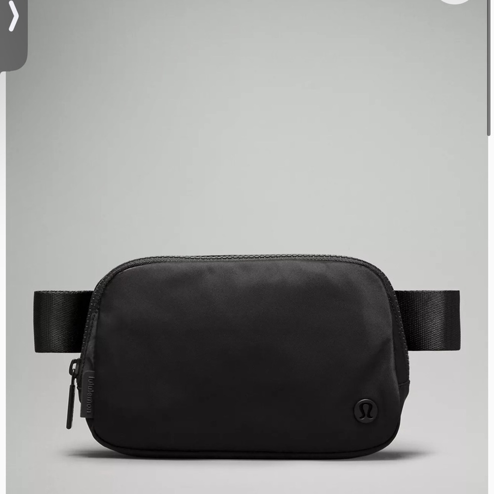 Lululemon Athletica Black Crossbody Bag Sleek Minimalist Design